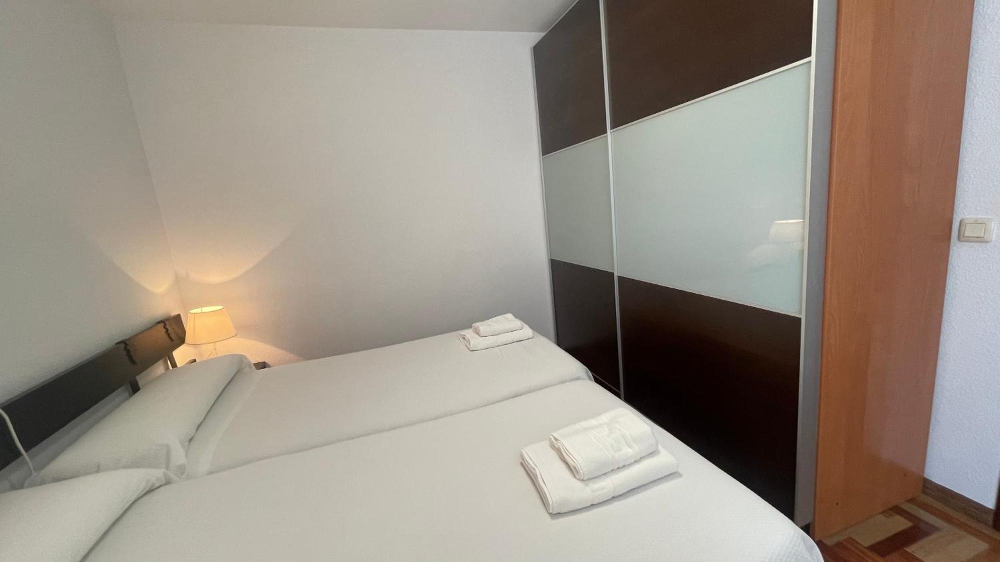 Apartamento Virgen De Guia Para 3-4 Personas Рибадеселья Экстерьер фото